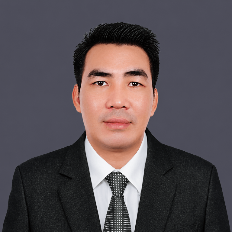 LS Trần Việt Hùng